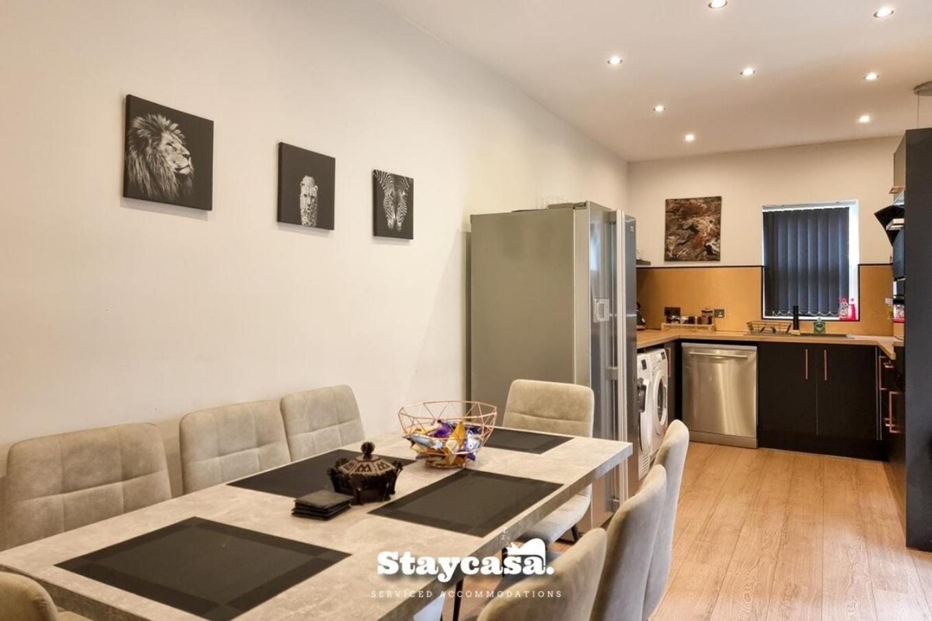 מנצ'סטר Clarence Co-Living - Private Room Self-Cater מראה חיצוני תמונה